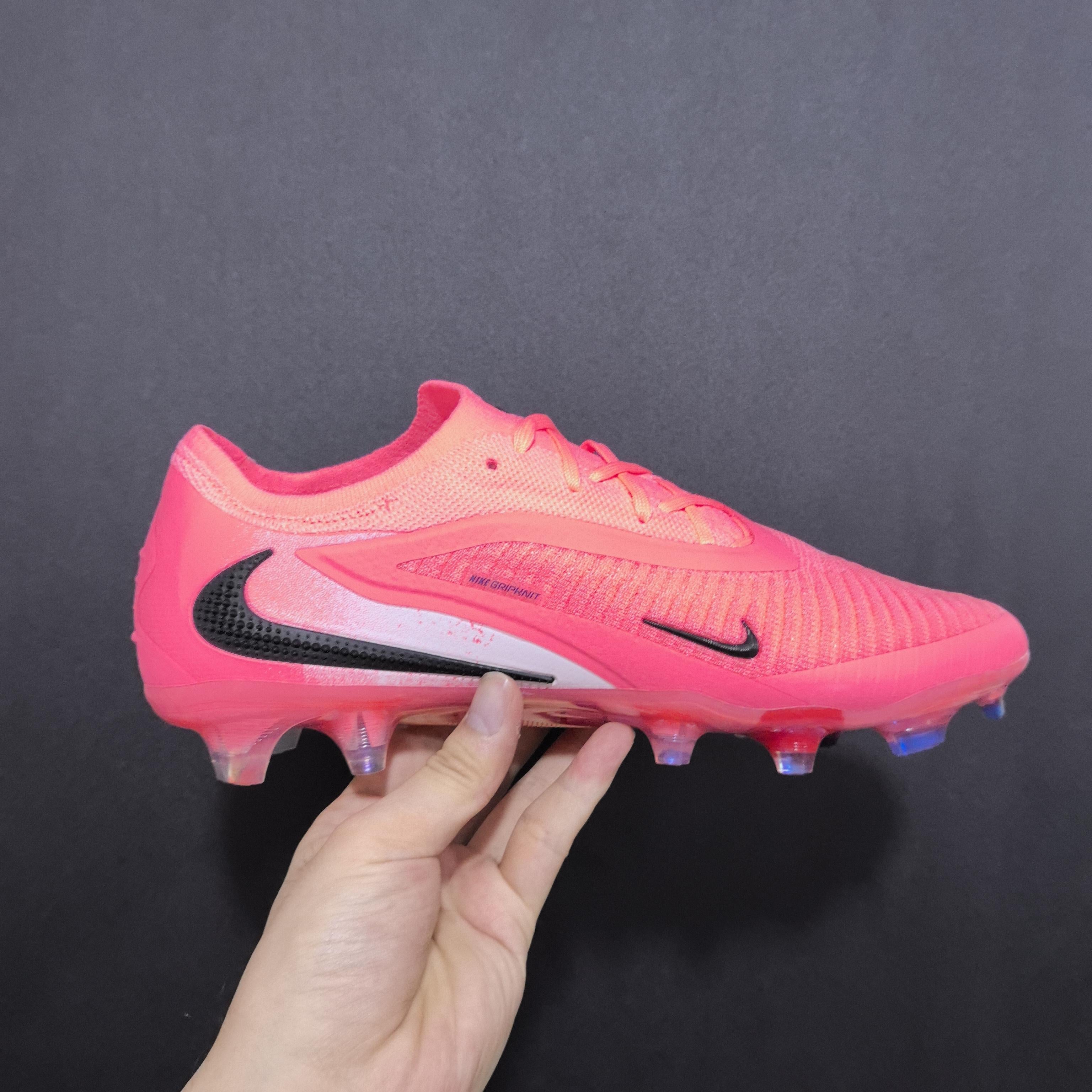 Chuteira Campo Nike Phantom GX 6 FG Elite + Brindes
