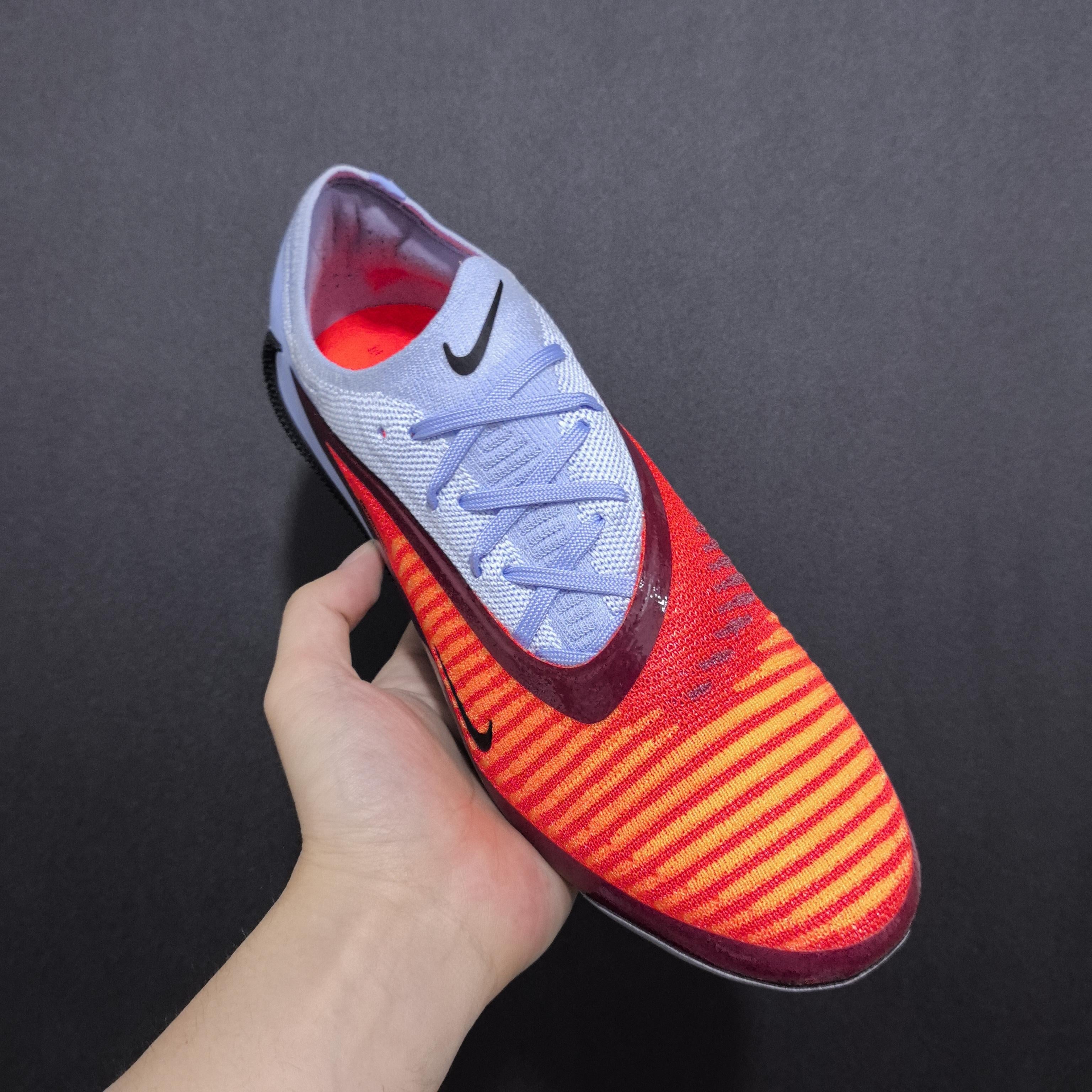 Chuteira Campo Nike Phantom GX 6 FG Elite + Brindes