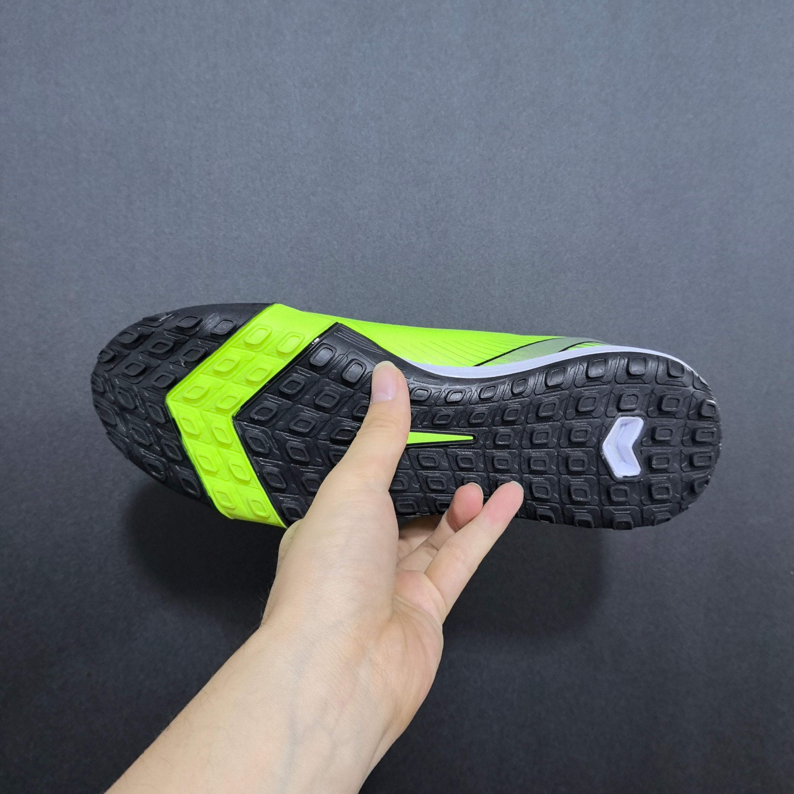 Chuteira Society Nike Air Zoom Mercurial Superfly 10 TF Elite + Brindes