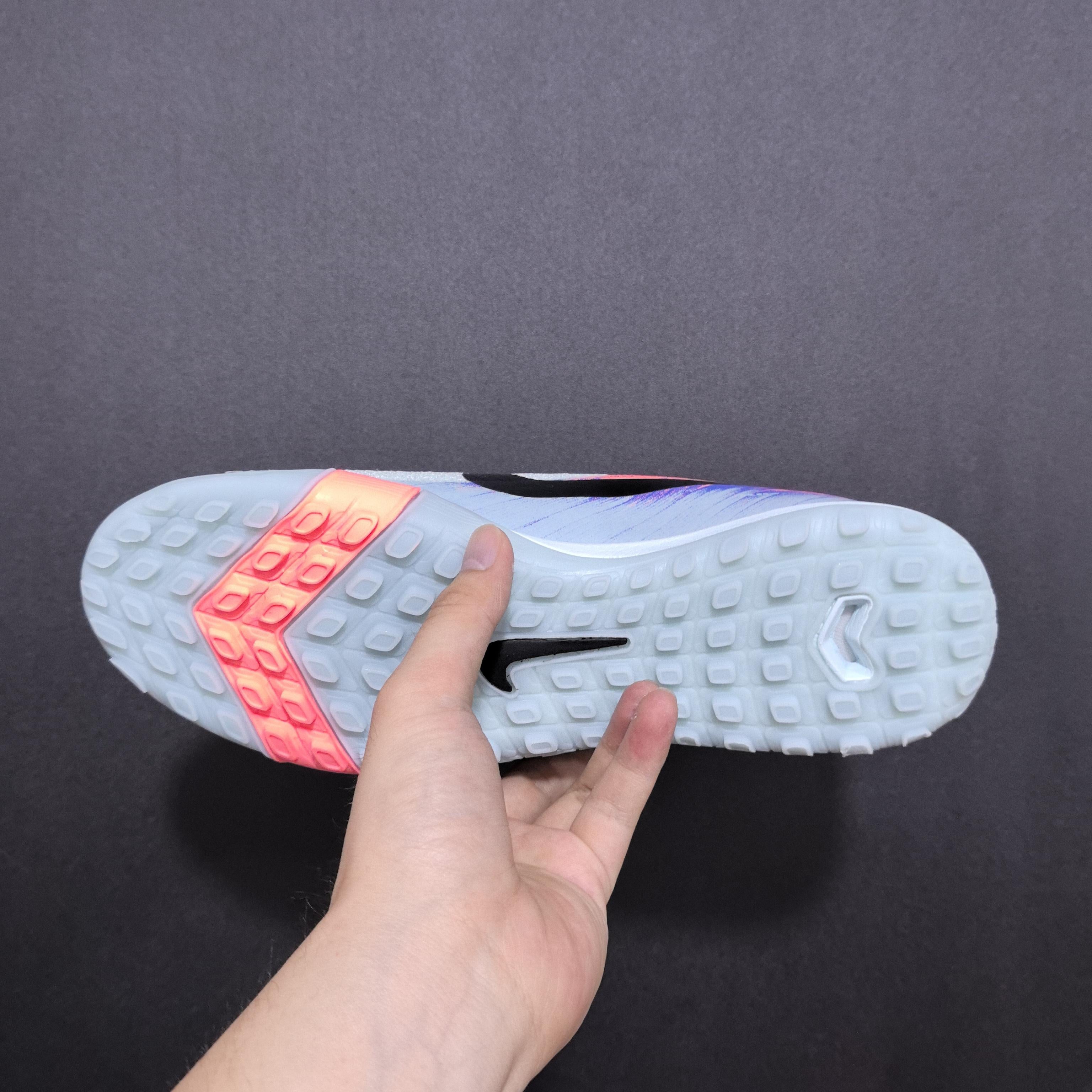 Chuteira Society Nike Air Zoom Mercurial Vapor 16 TF Elite + Brindes