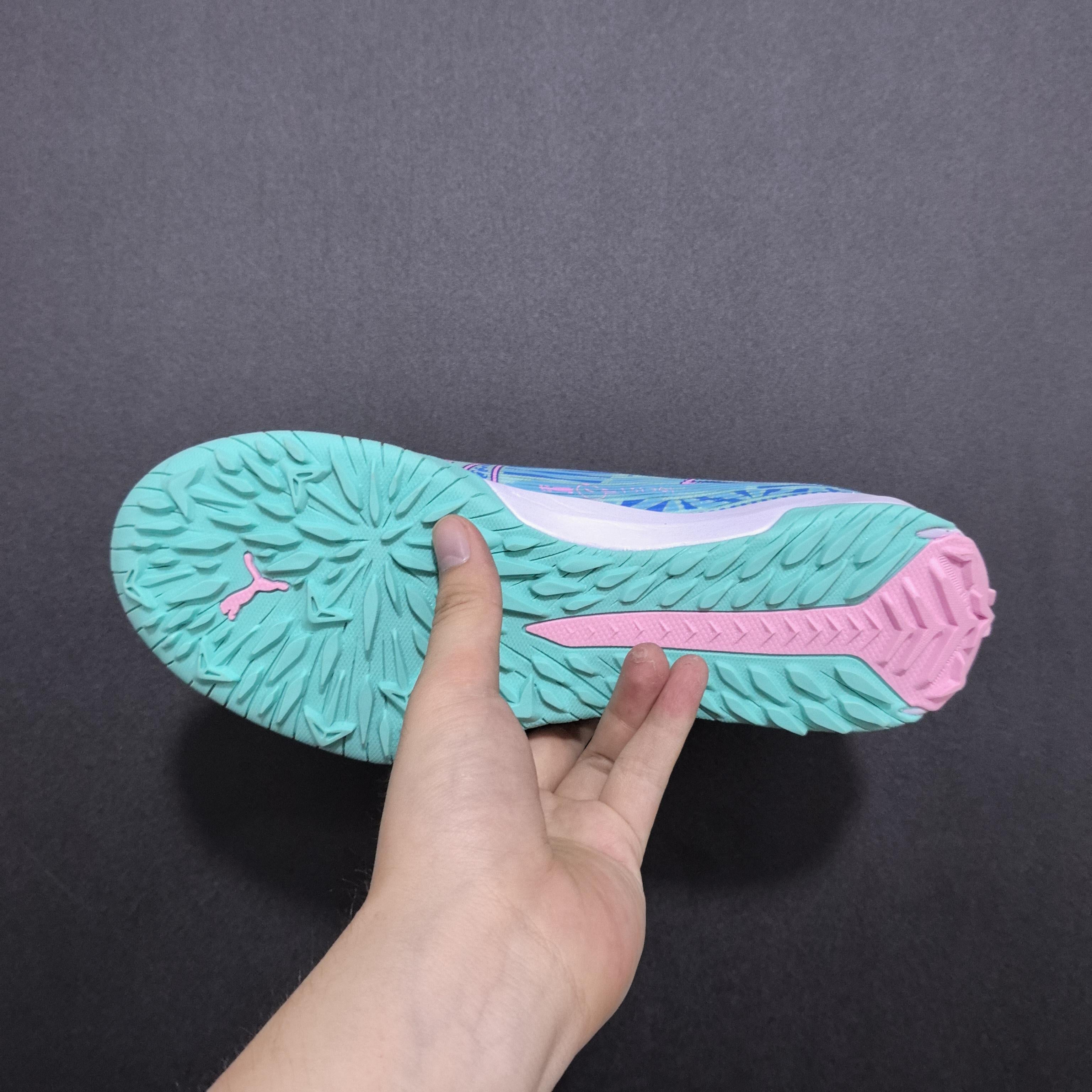 Chuteira Society Puma Ultra 5 TF Elite + Brindes