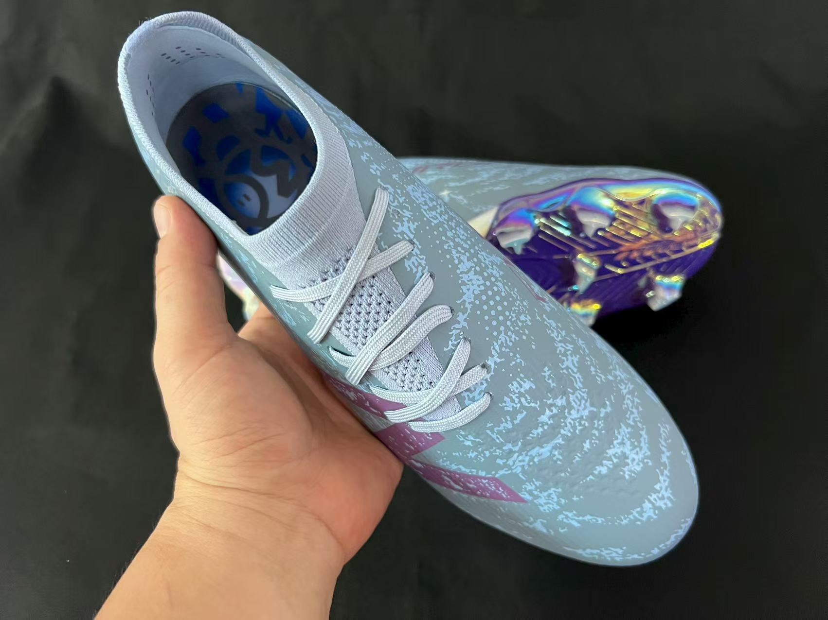 Chuteira Campo New Balance Furon V8  FG Elite + Brindes