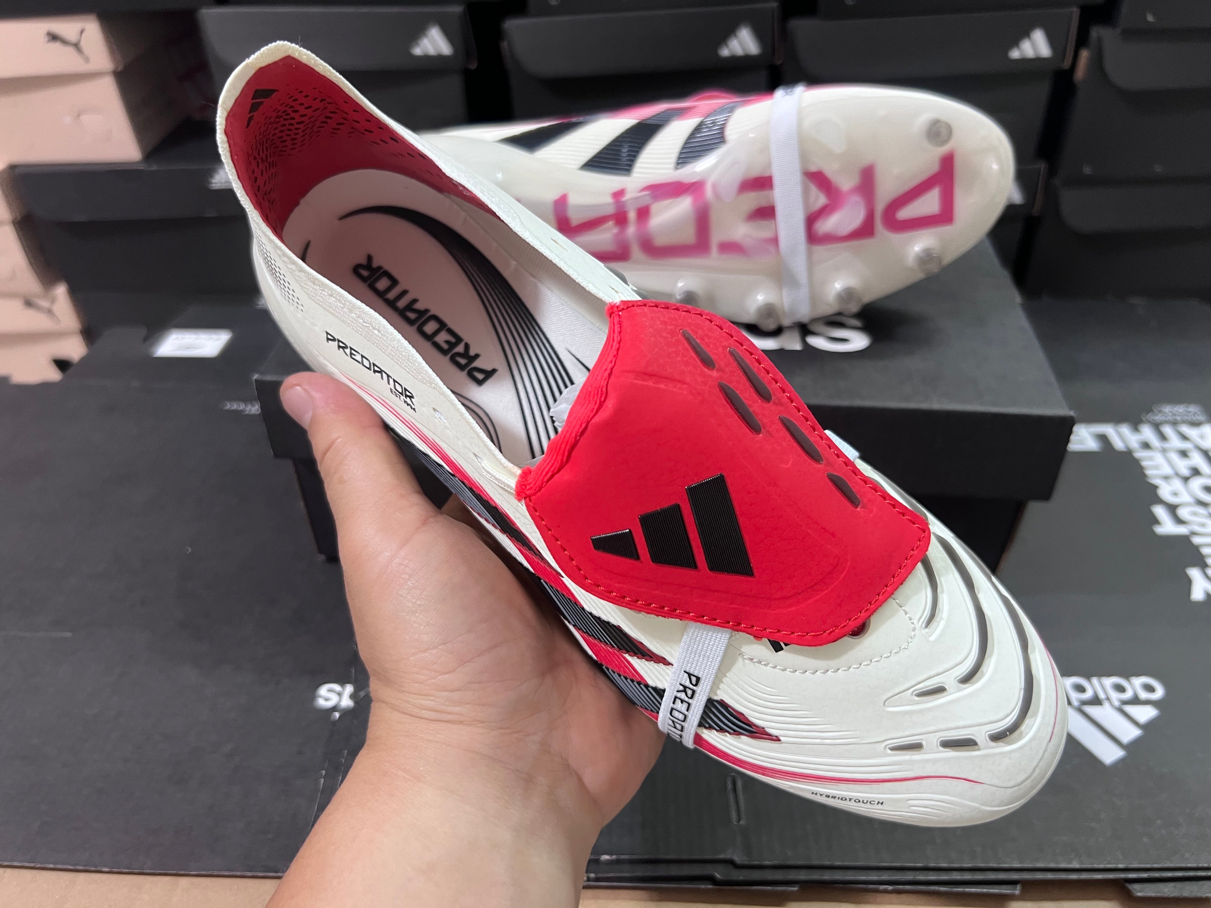 Chuteira Campo Adidas Predator 30 AG Elite + Brindes