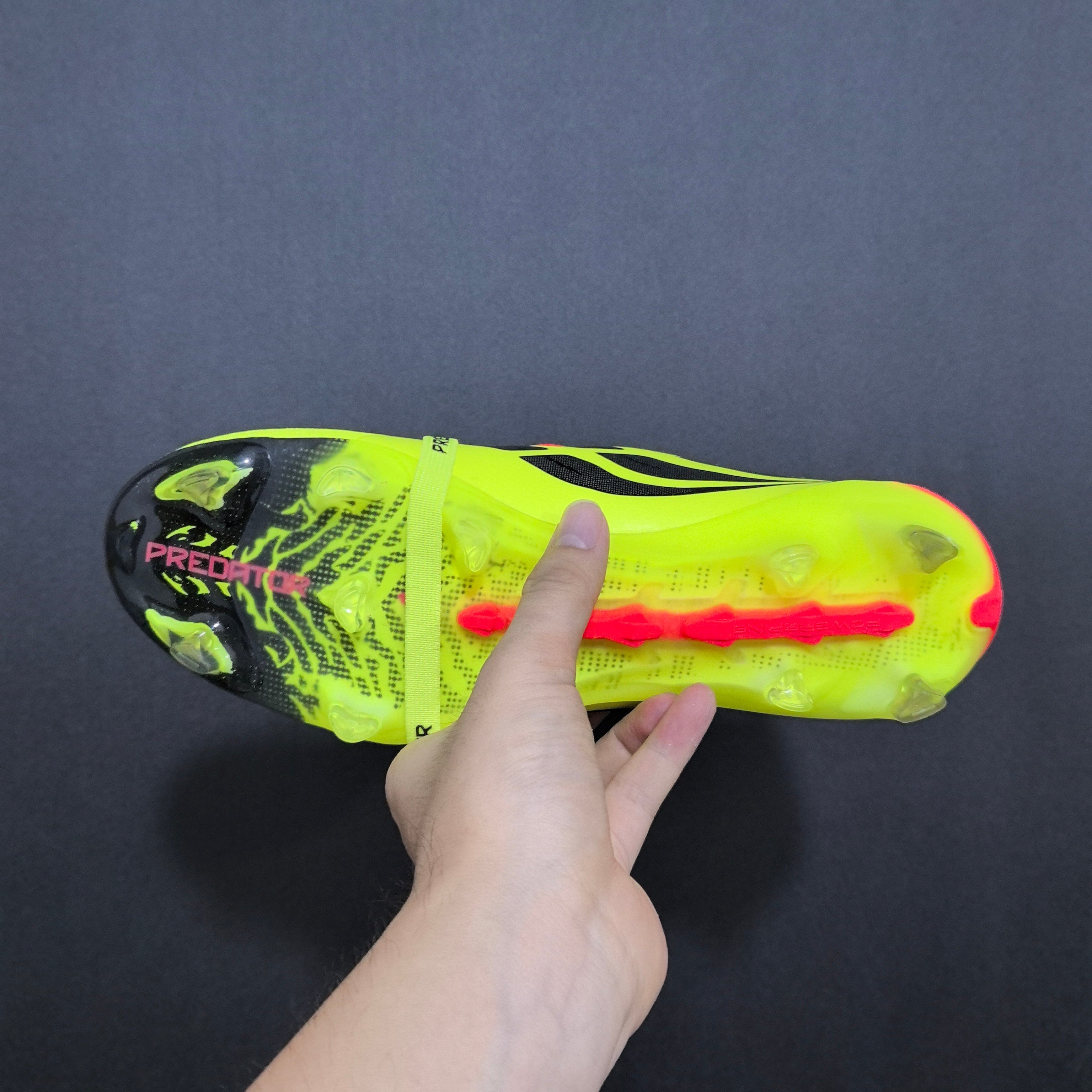 Chuteira Campo Adidas Predator 26 FG Elite + Brindes