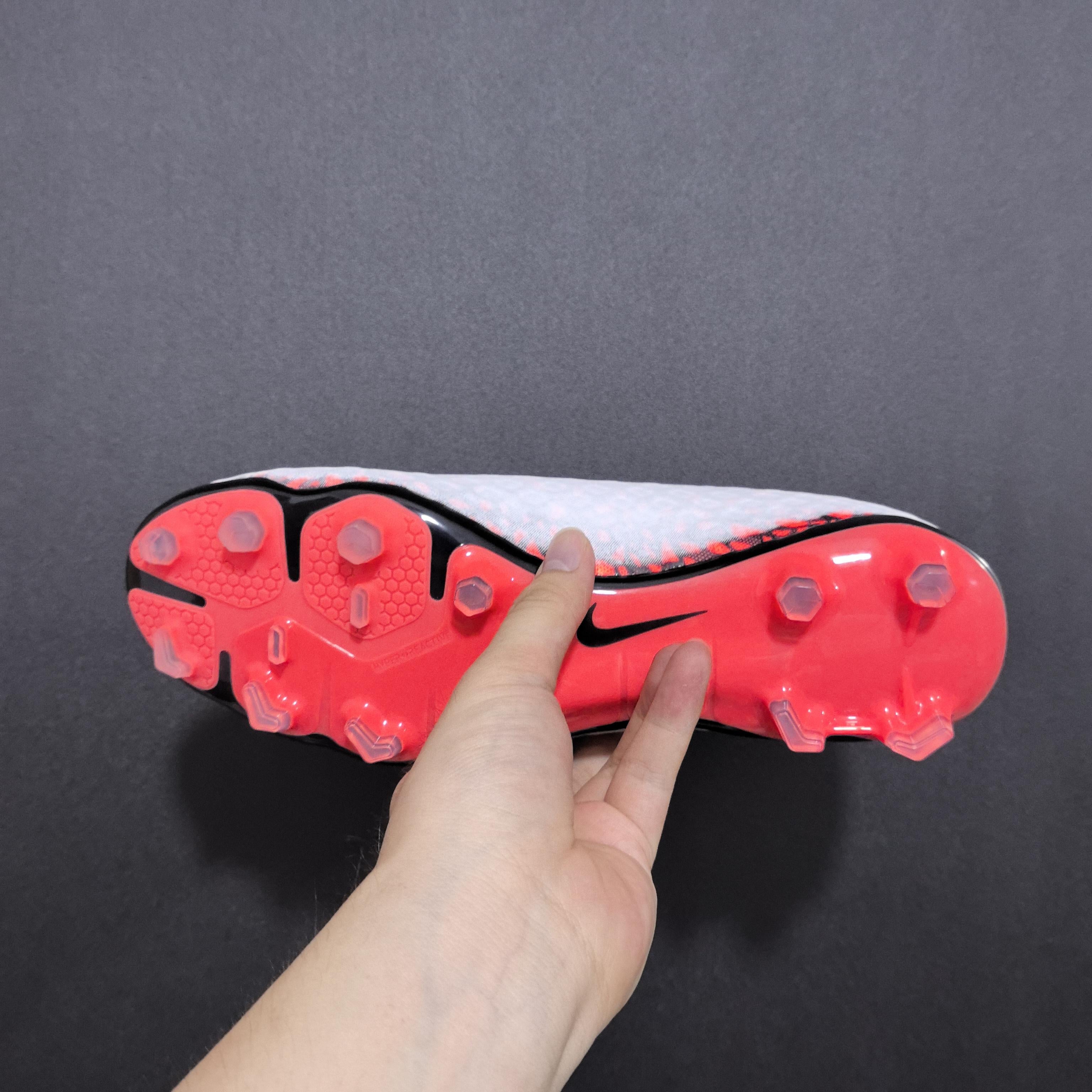 Chuteira Campo Nike Hypervenom Phantom I fg Elite + Brindes