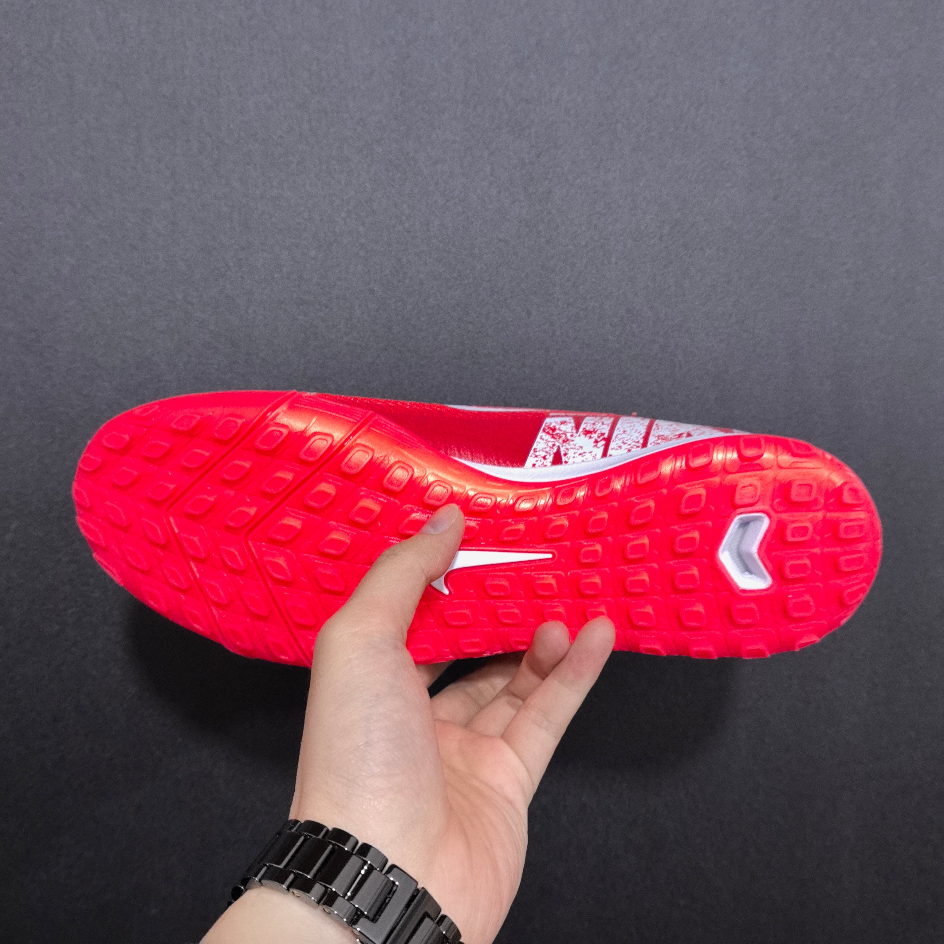 Chuteira Society Nike Air Zoom Mercurial Vapor 16 TF Elite + Brindes Exclusivos