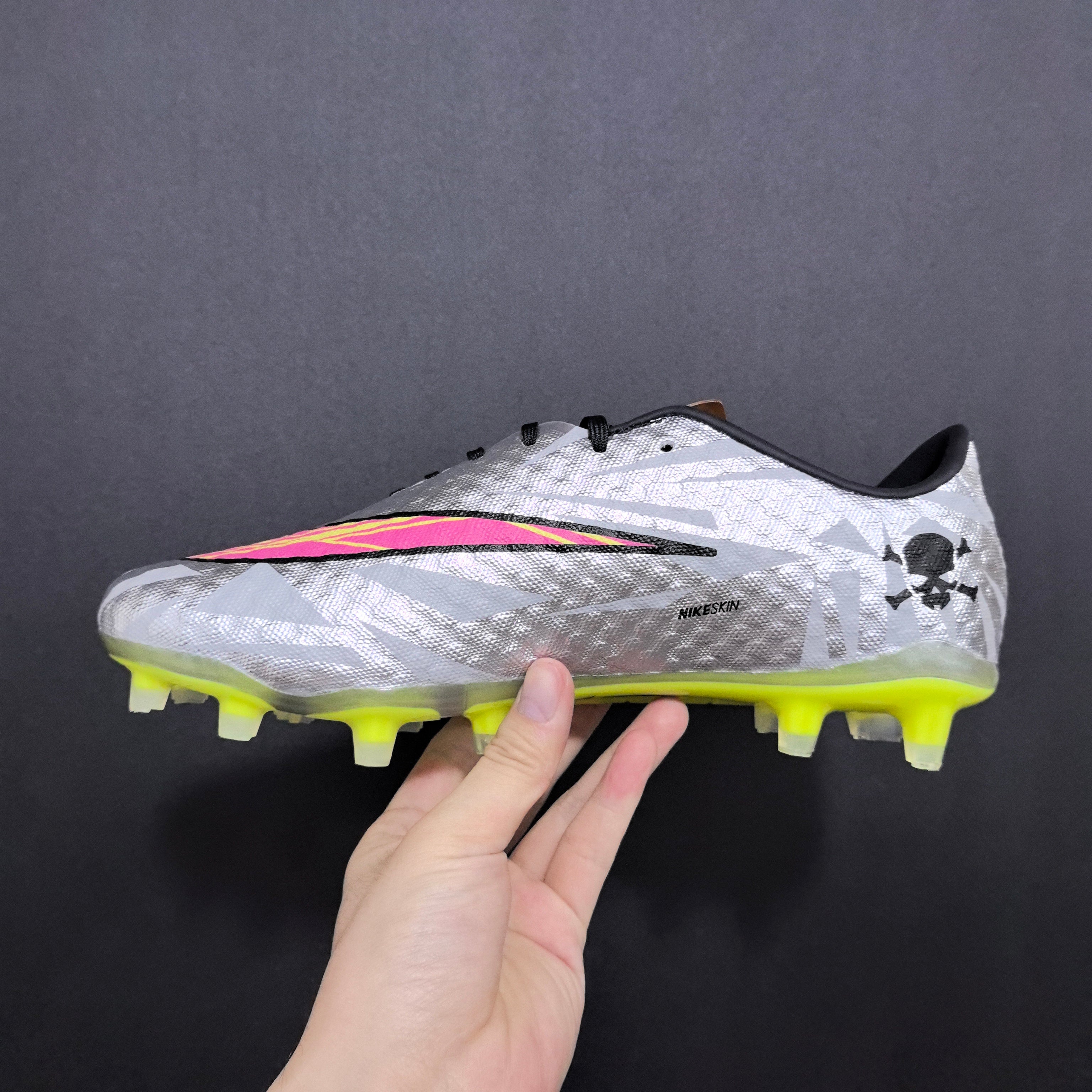 Chuteira Campo Nike Hypervenom Phantom I fg Elite + Brindes
