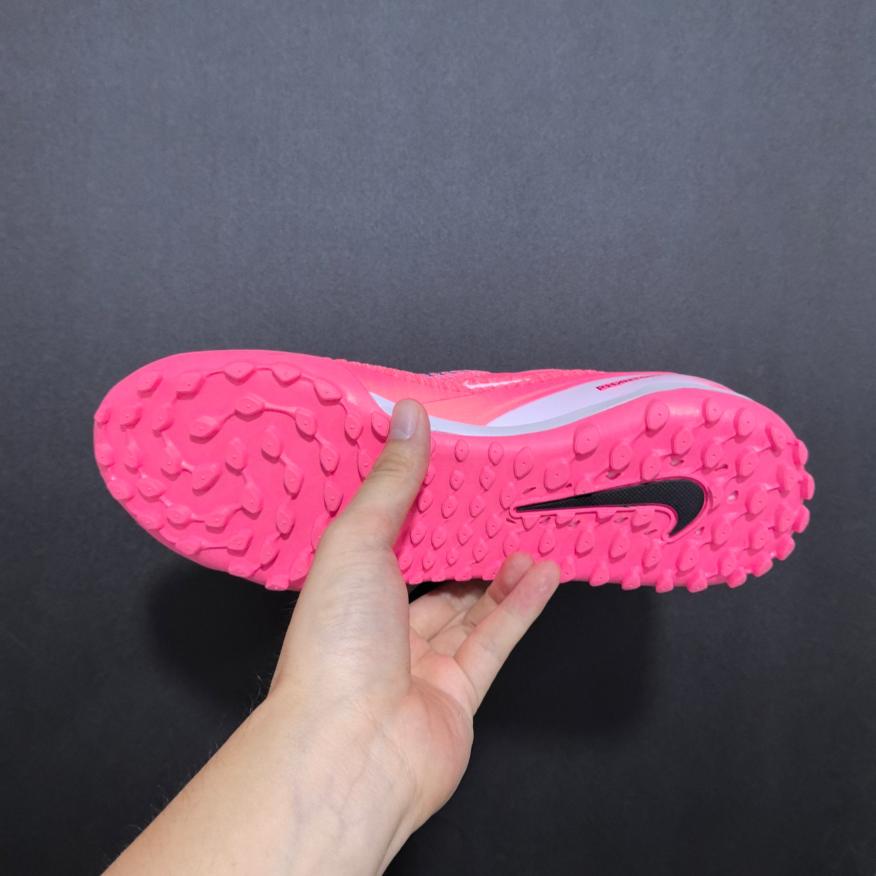 Chuteira Society Nike Phantom GX 6 TF Elite + Brindes