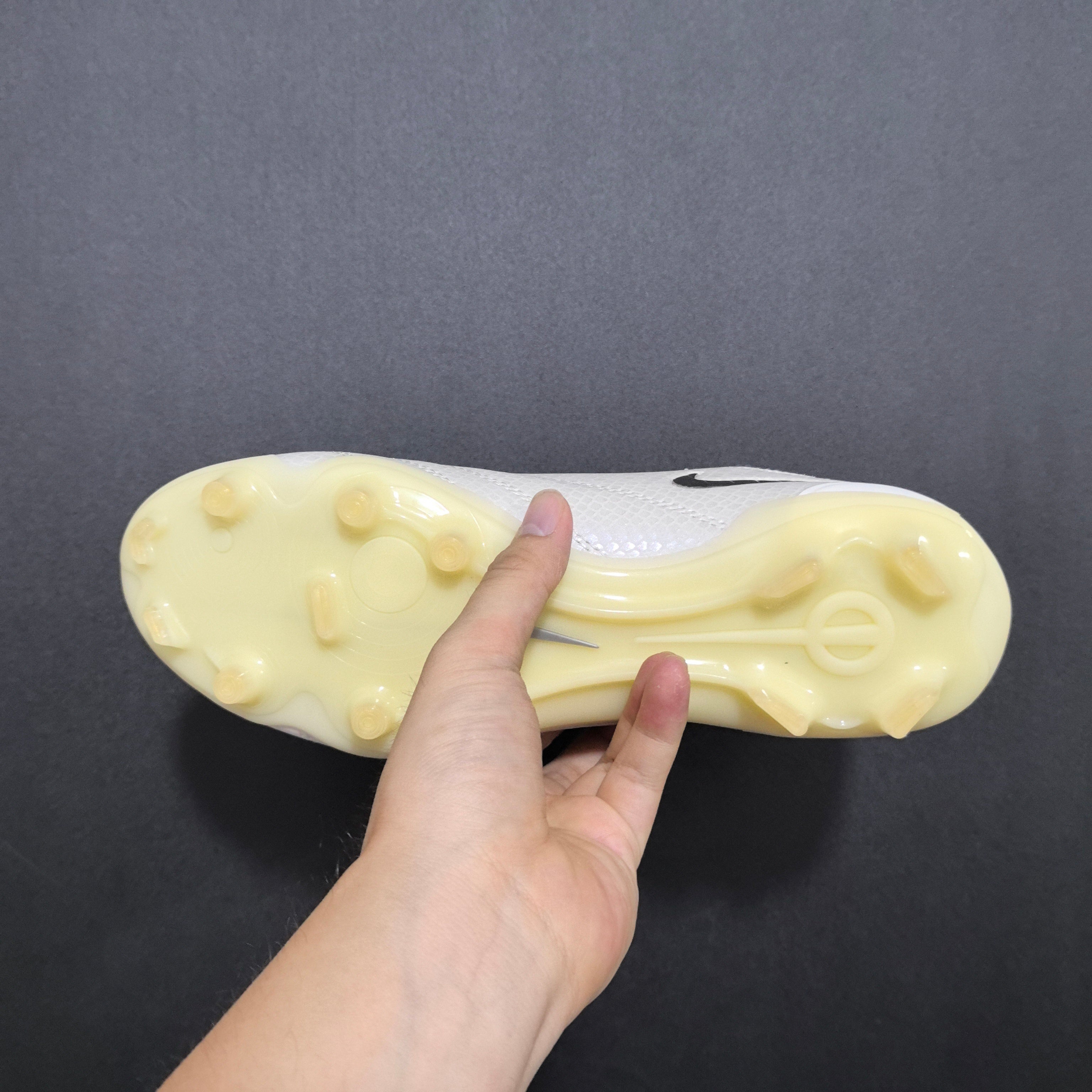 Chuteira Campo Nike Tiempo Legend 10 Elite + Brindes