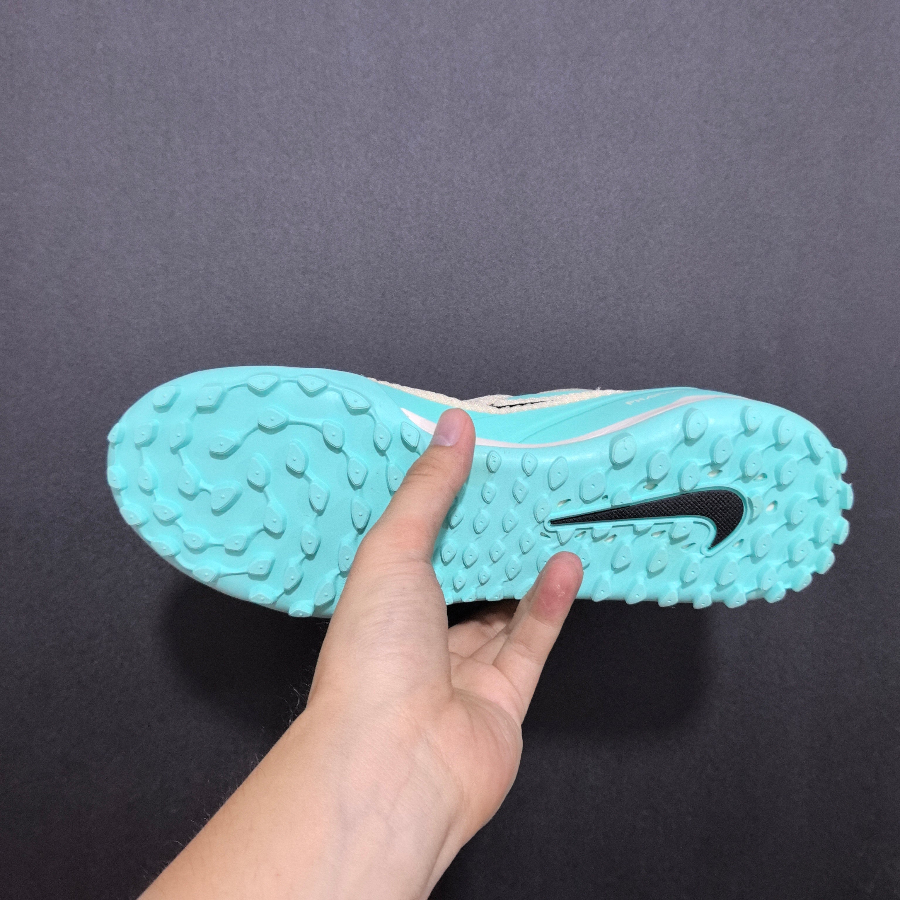 Chuteira Society Nike Phantom GX 6 TF Elite + Brindes