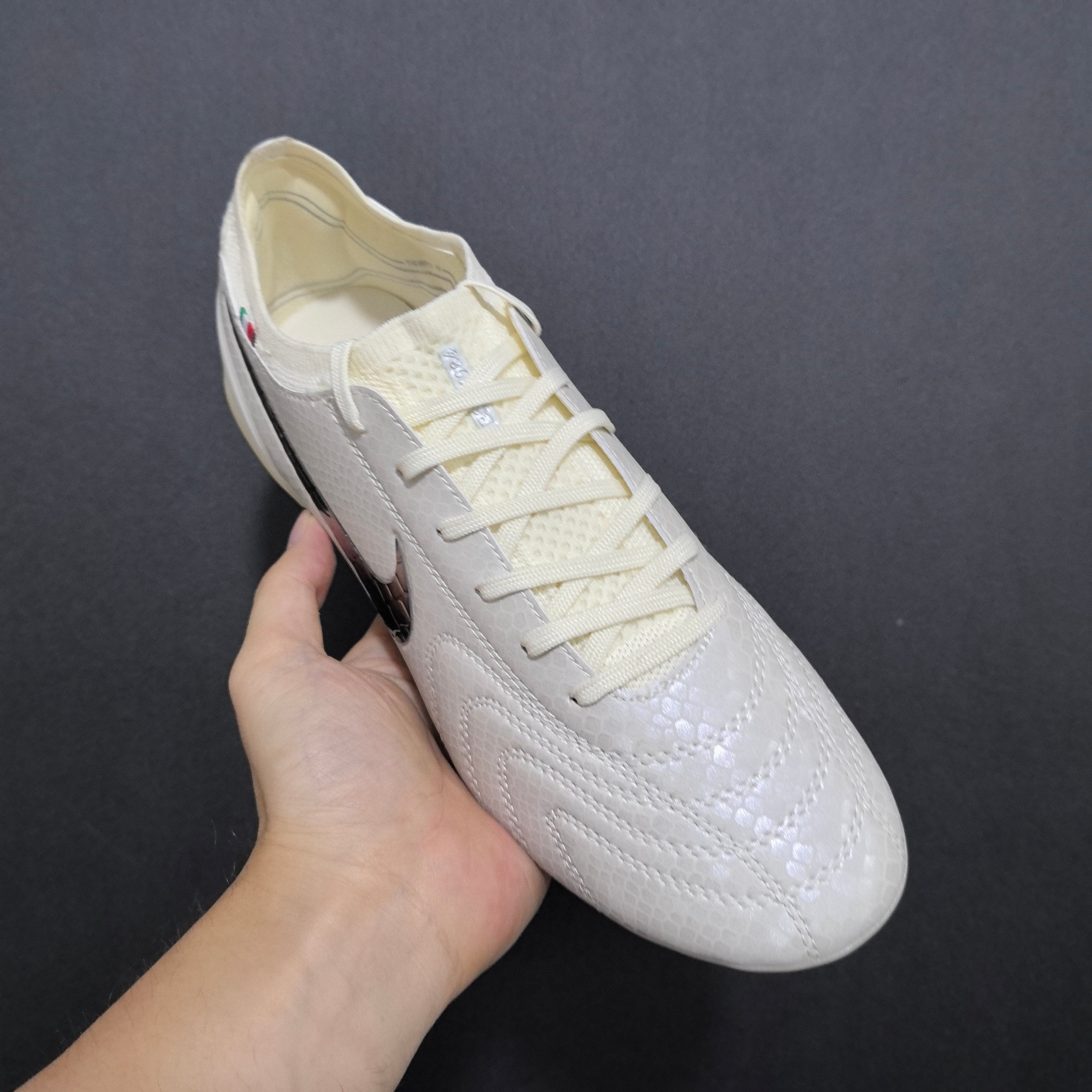 Chuteira Campo Nike Tiempo Legend 10 Elite + Brindes