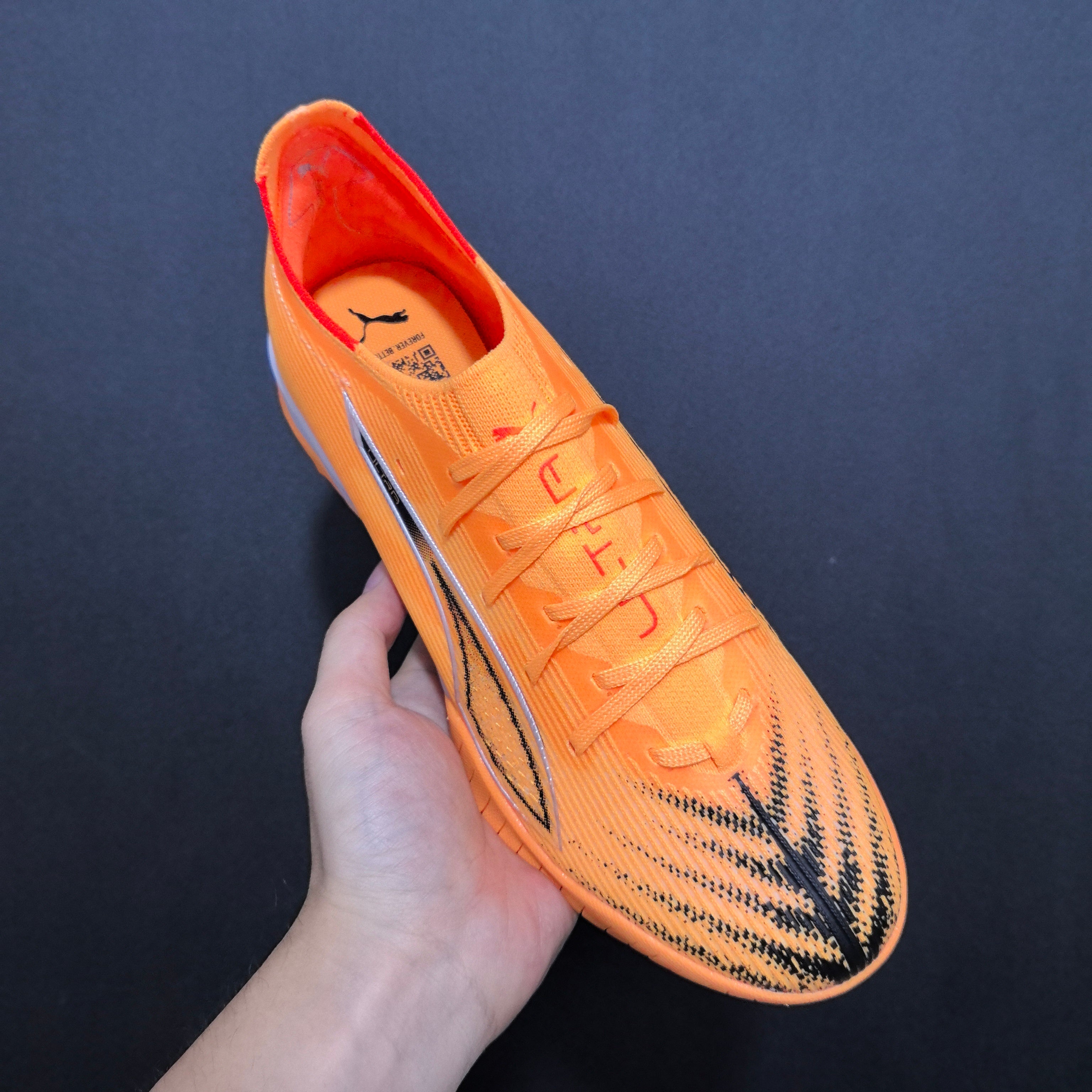 Chuteira Society Puma Ultra 5 TF Elite + Brindes