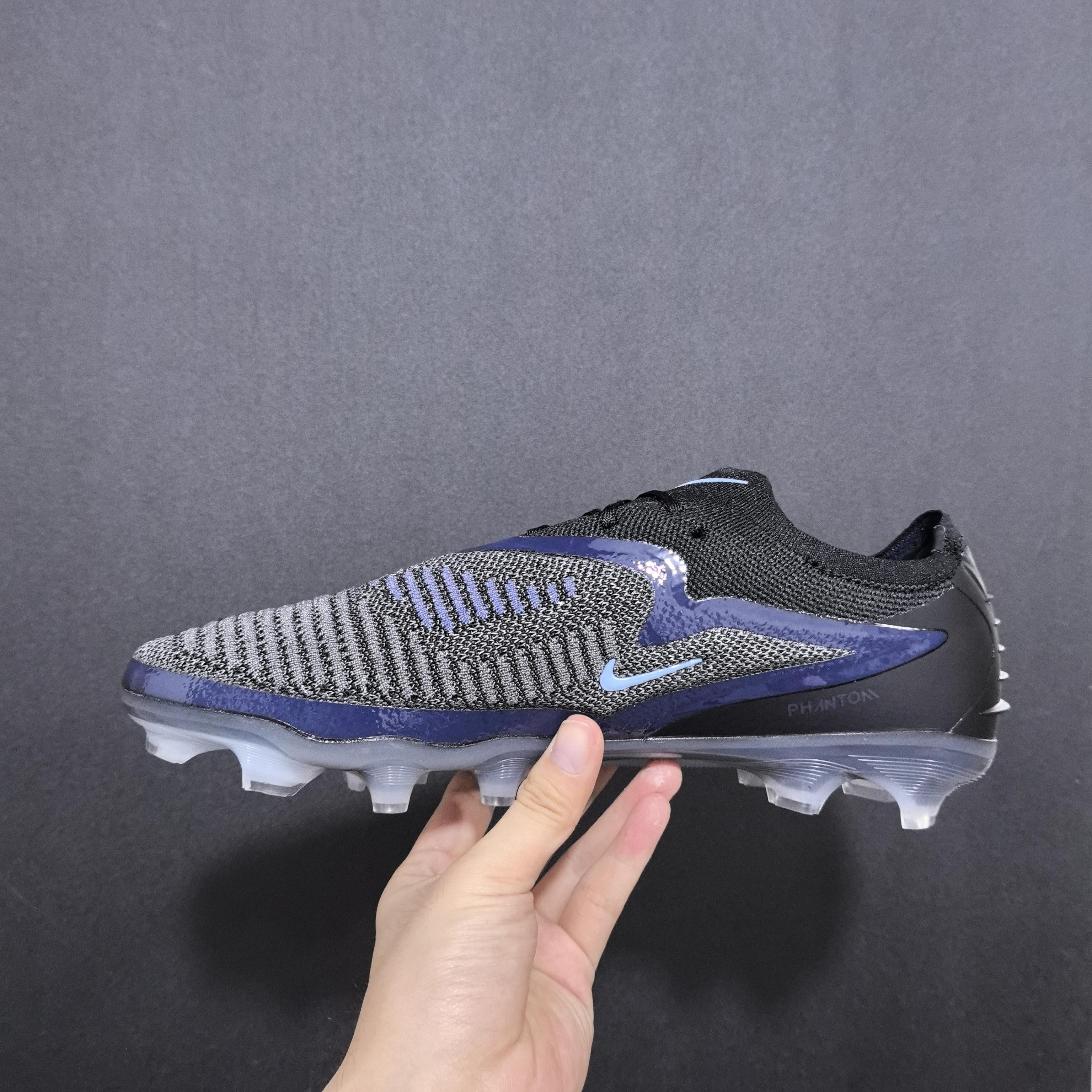 Chuteira Campo Nike Phantom GX 6 FG Elite + Brindes