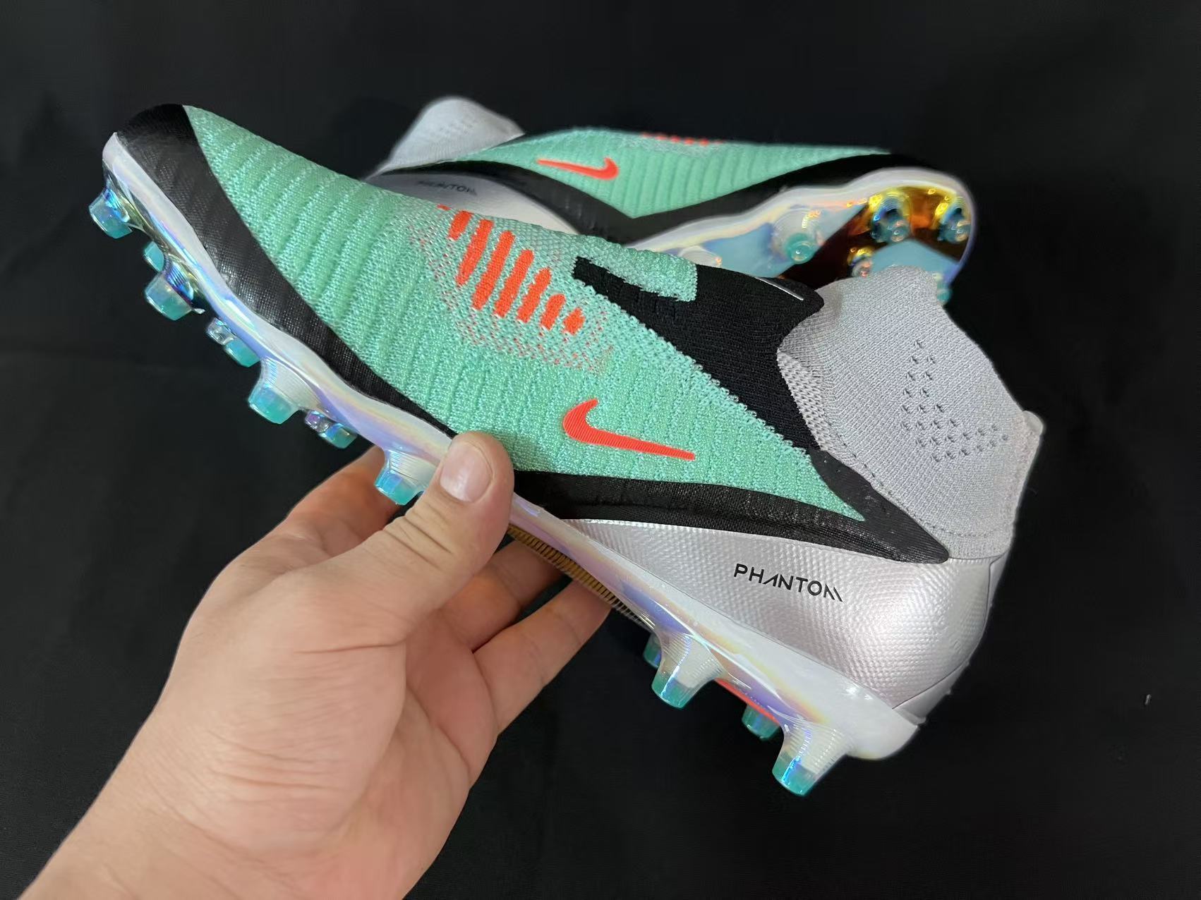 Chuteira Campo Nike Phantom GX 6 AG Elite + Brindes