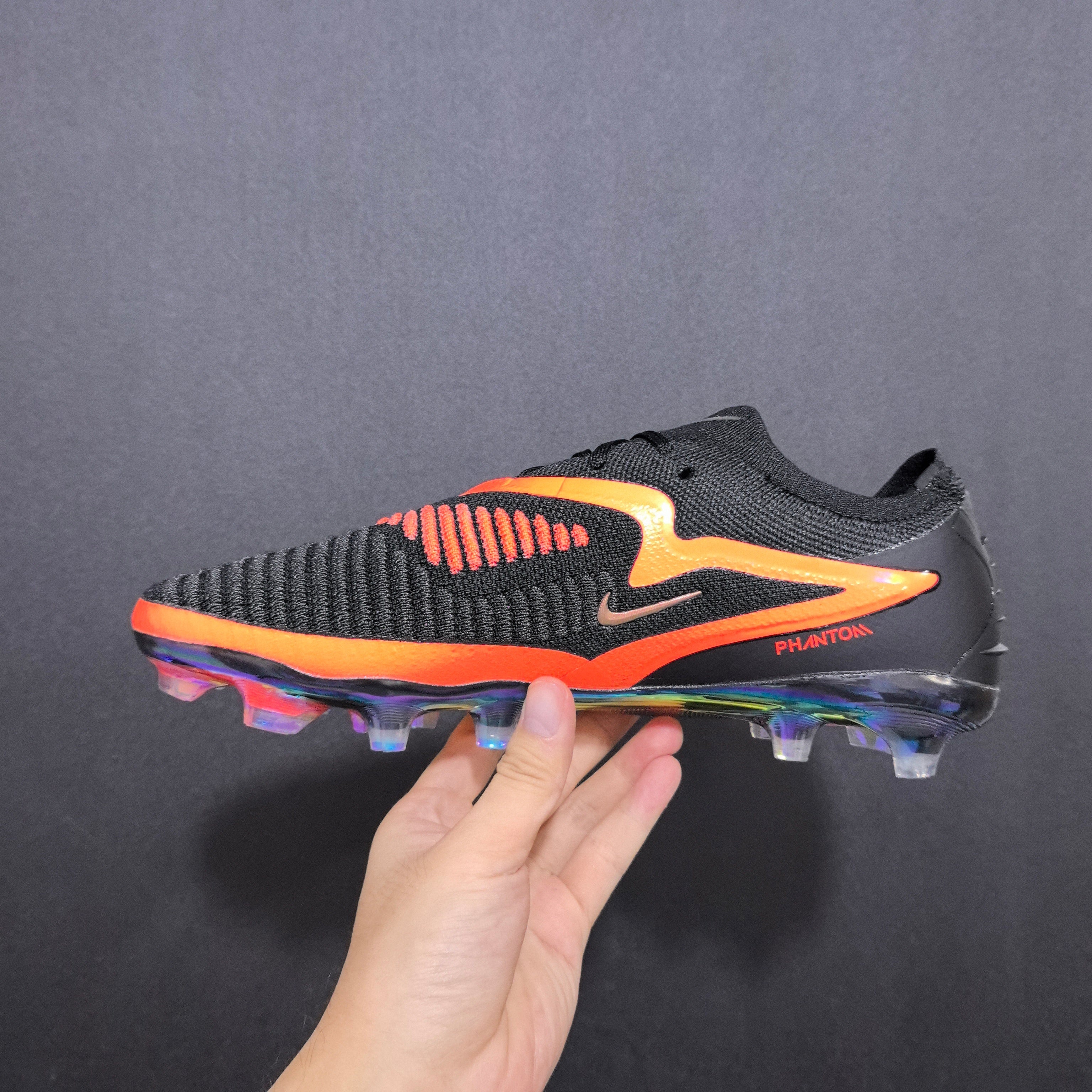 Chuteira Campo Nike Phantom GX 6 FG Elite + Brindes