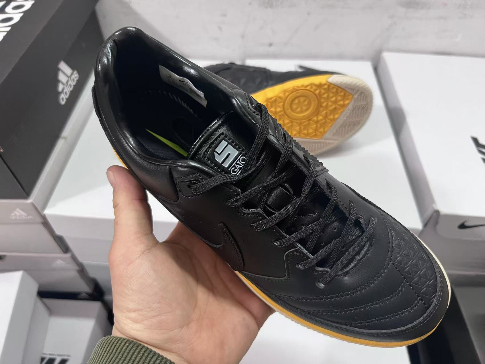 Tênis Futsal NIKE 5 Street Gato IC Elite + Brindes