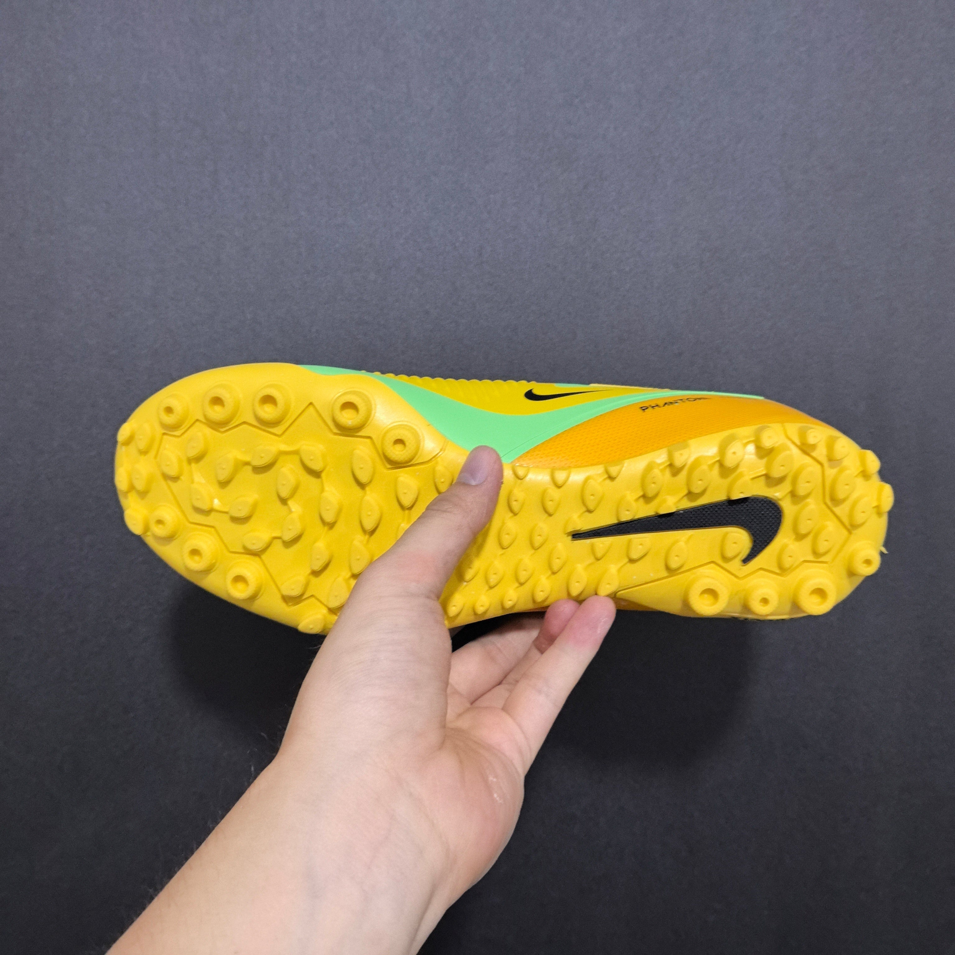 Chuteira Society Nike Phantom GX 6 TF Elite + Brindes