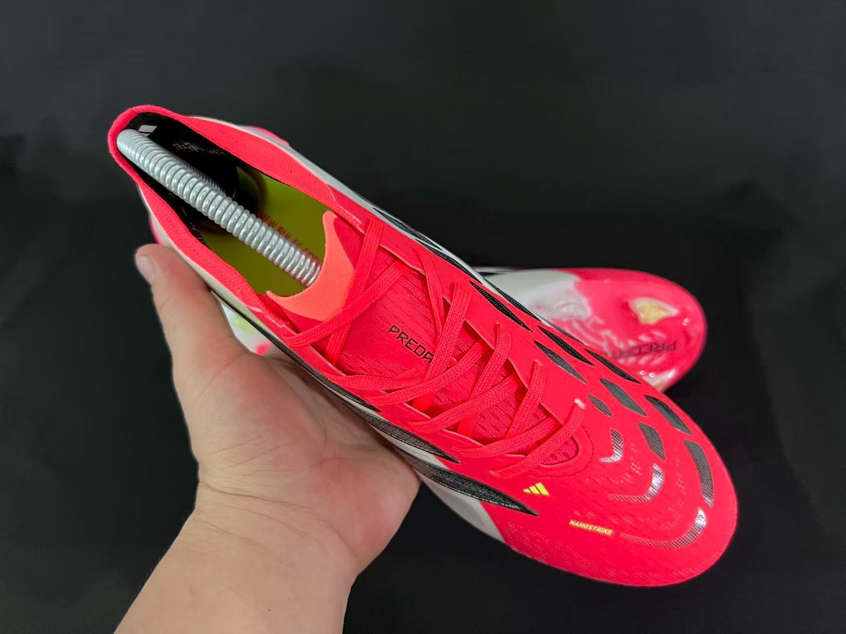 Chuteira Campo Adidas Predator 26 FG Elite + Brindes