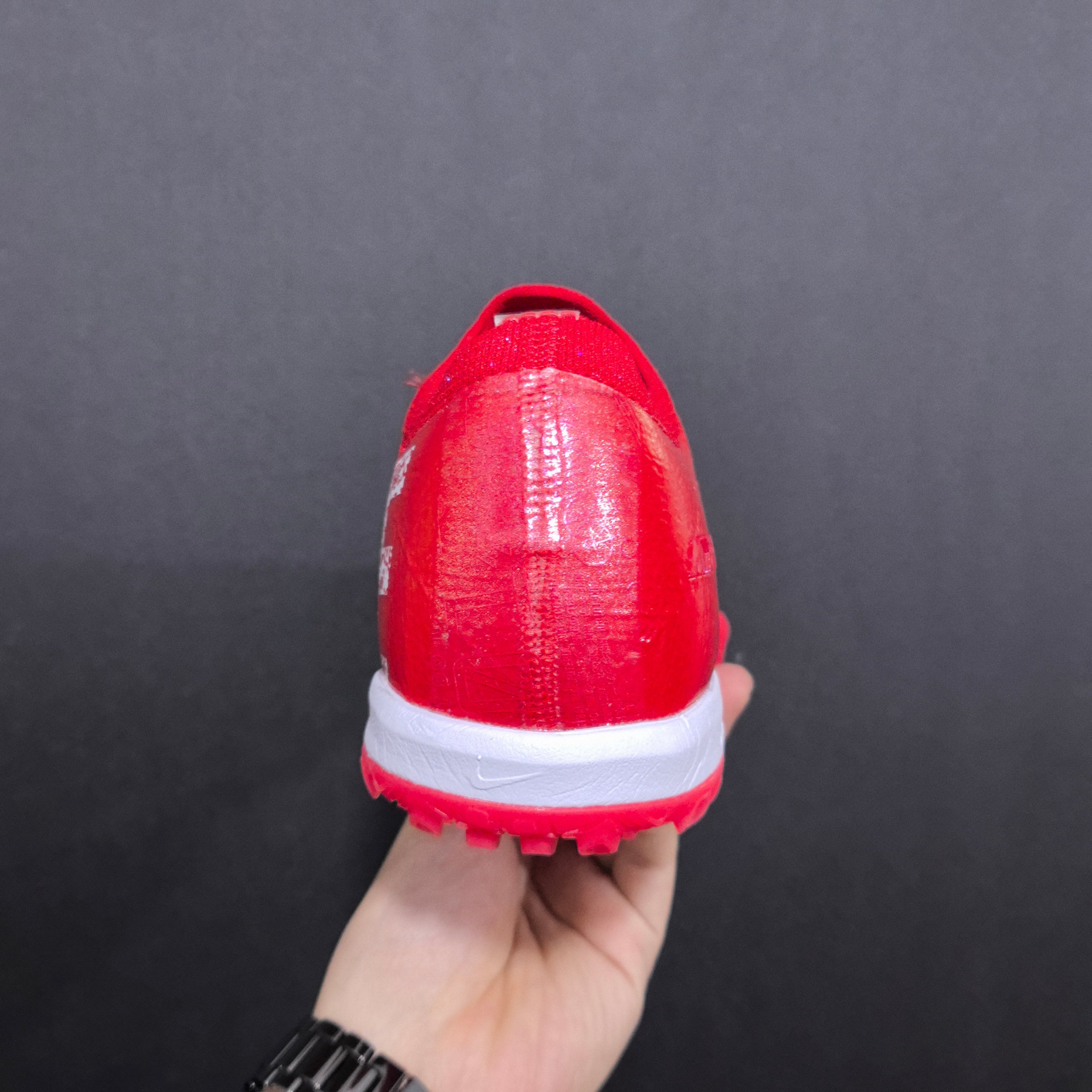 Chuteira Society Nike Air Zoom Mercurial Vapor 16 TF Elite + Brindes Exclusivos