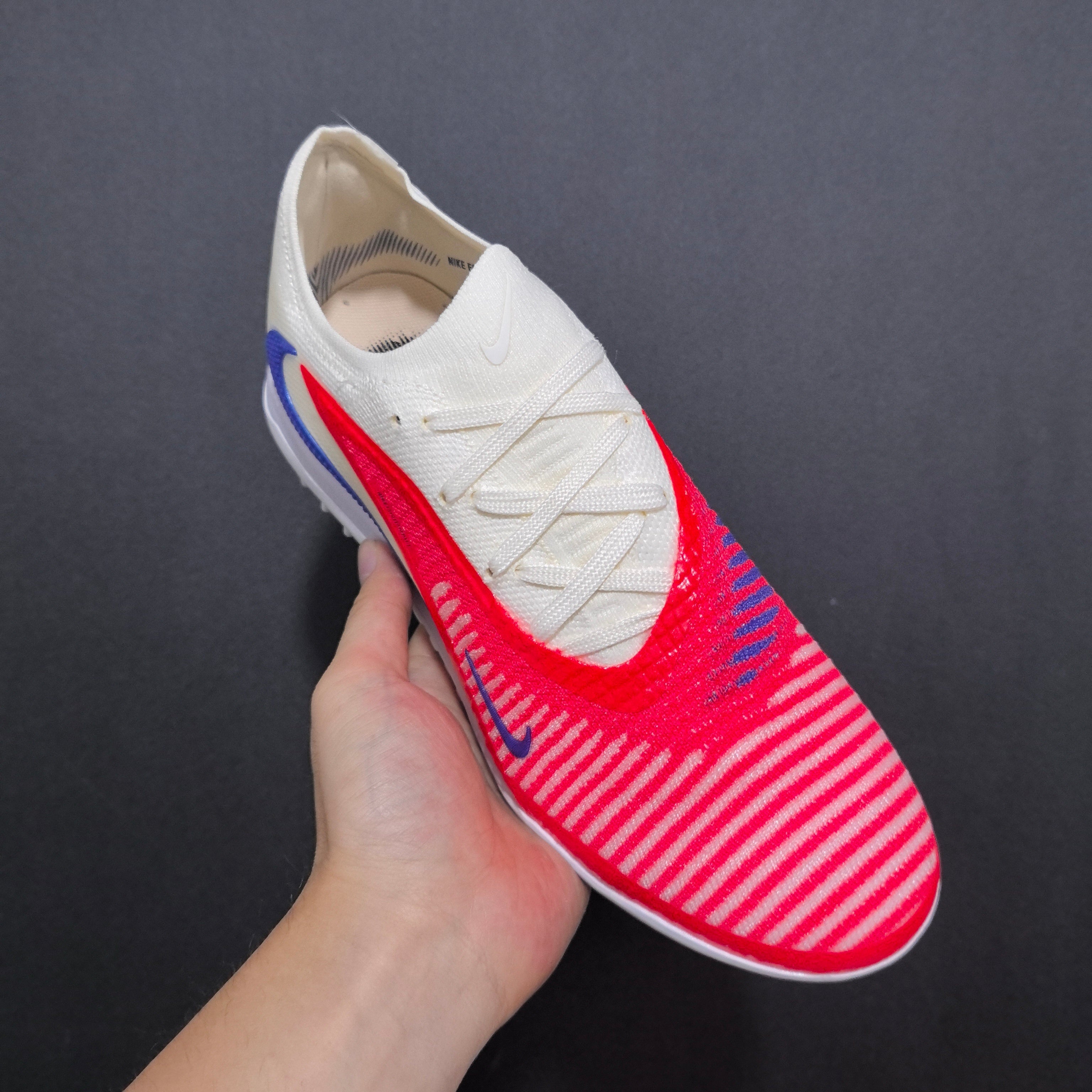 Chuteira Society Nike Phantom GX 6 TF Elite + Brindes