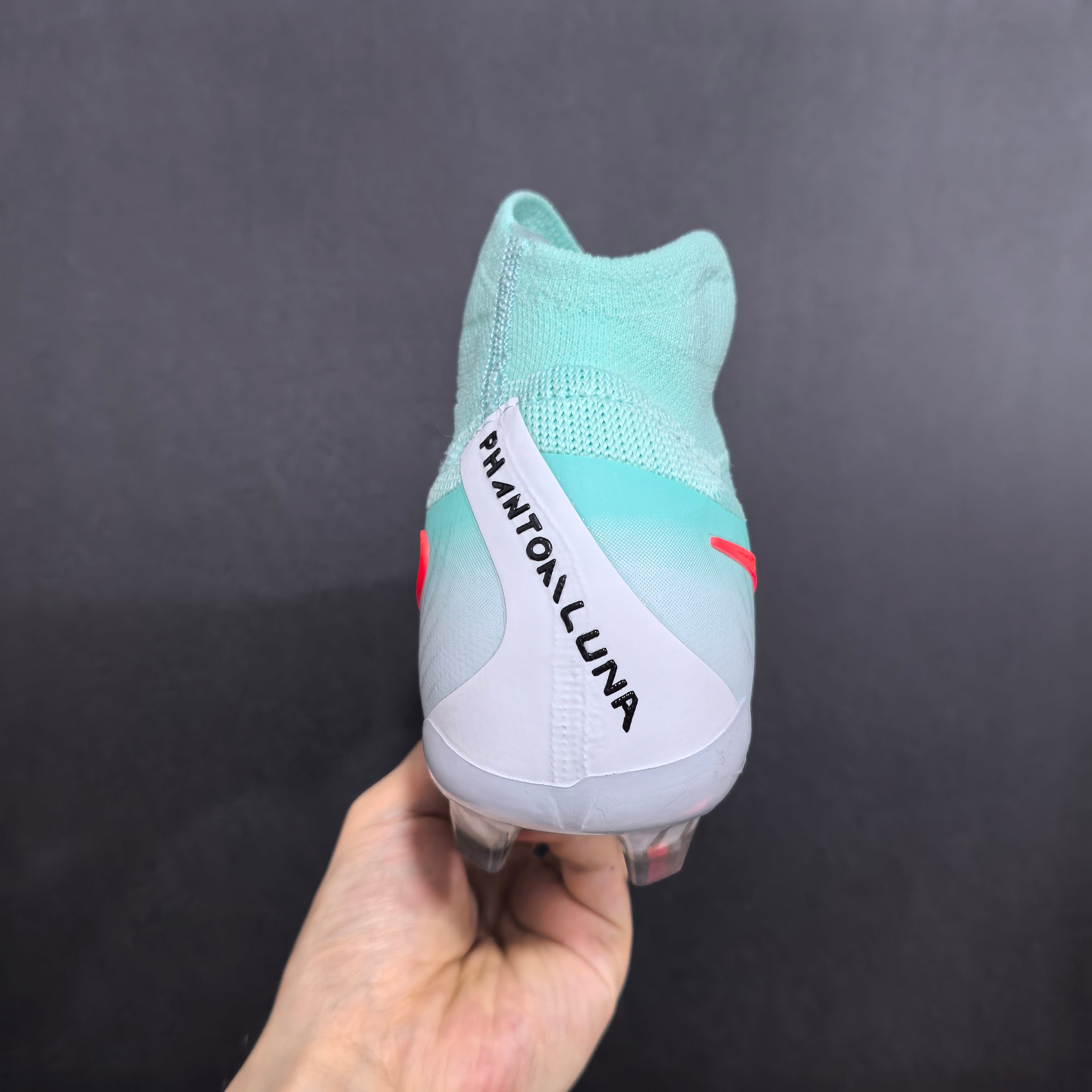 Chuteira Campo Nike Phantom Luna 2 Elite + Brindes