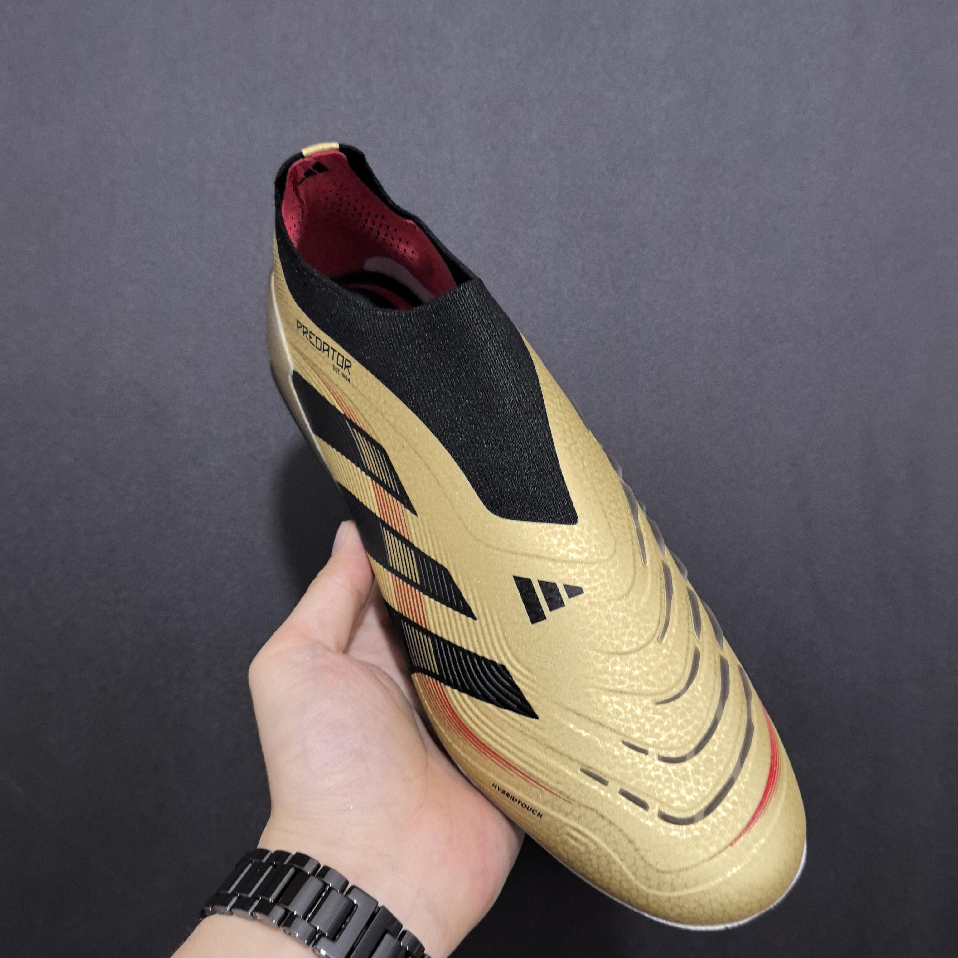 Chuteira Campo Adidas Predator+ FG Elite + Brindes