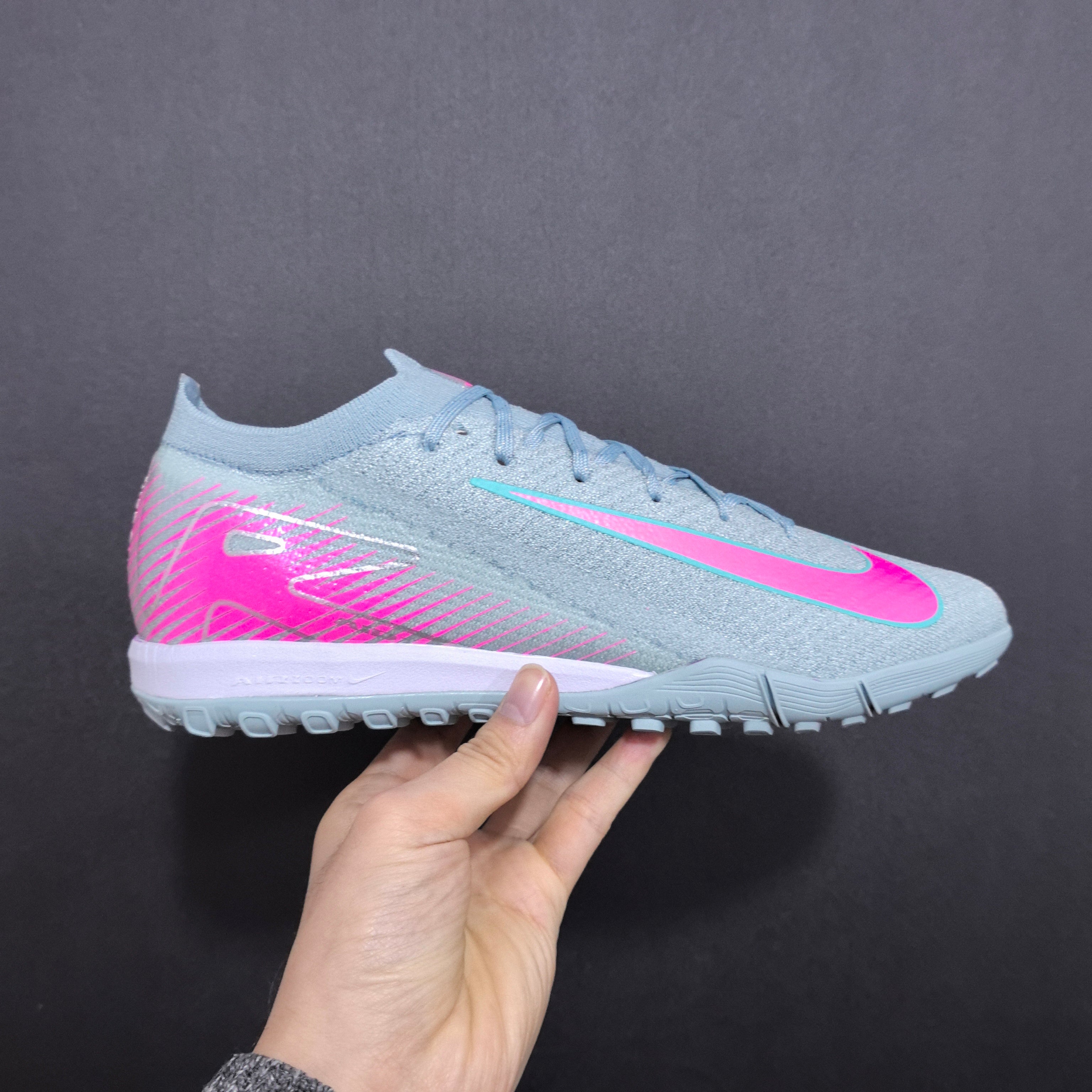 Chuteira Society Nike Air Zoom Mercurial Vapor 16 TF Elite + Brindes