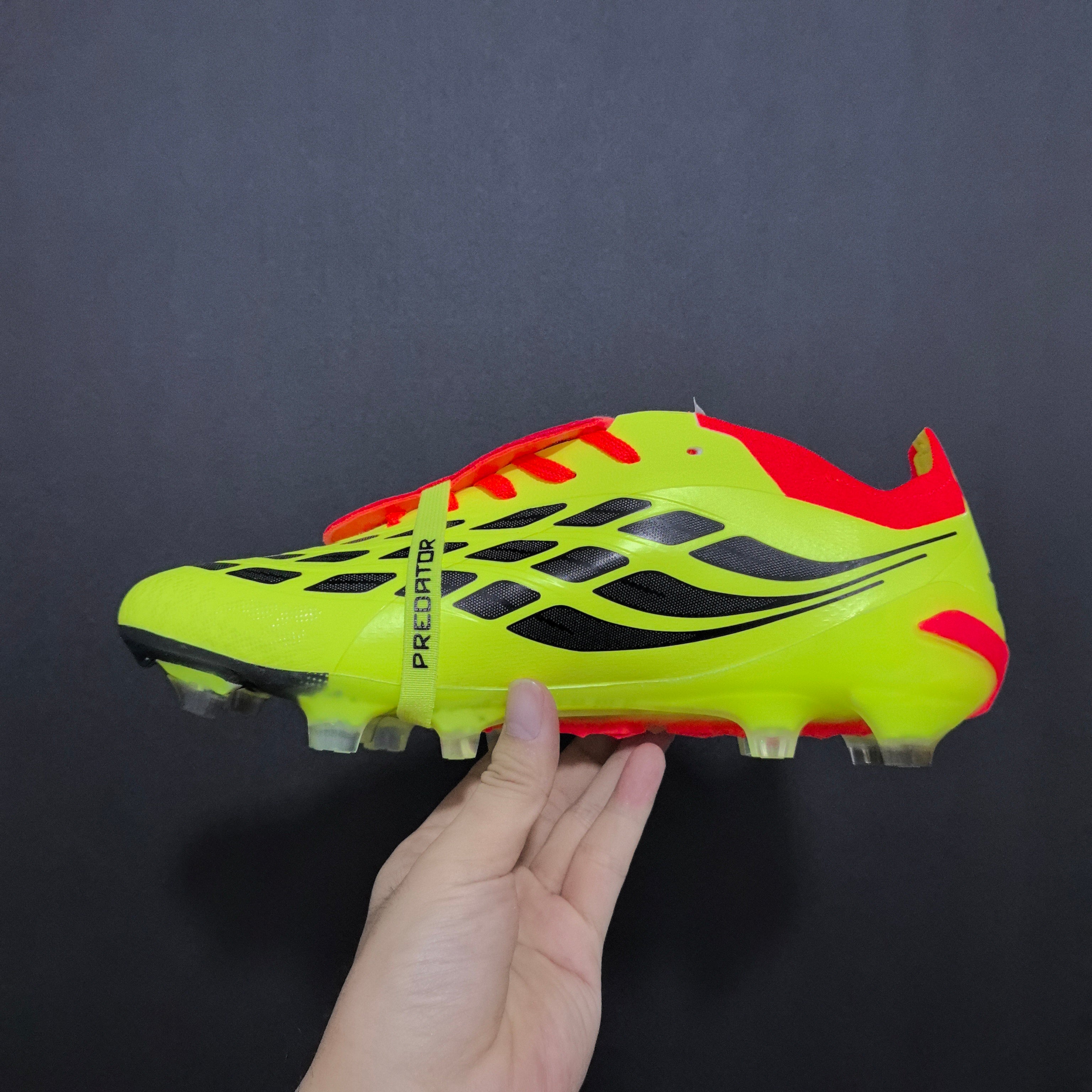 Chuteira Campo Adidas Predator 26 FG Elite + Brindes