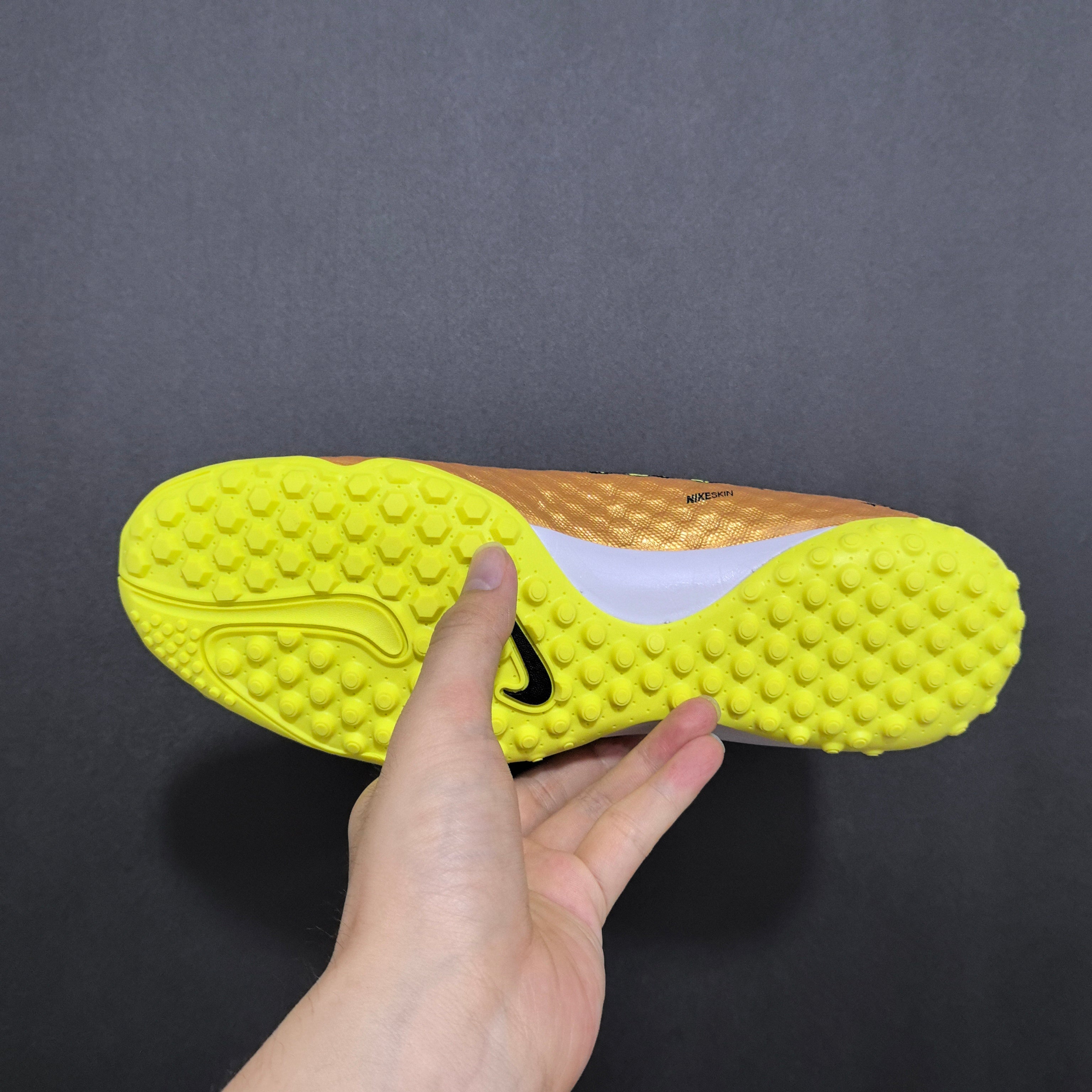 Chuteira Society Nike Hypervenom Phantom I TF Elite + Brindes