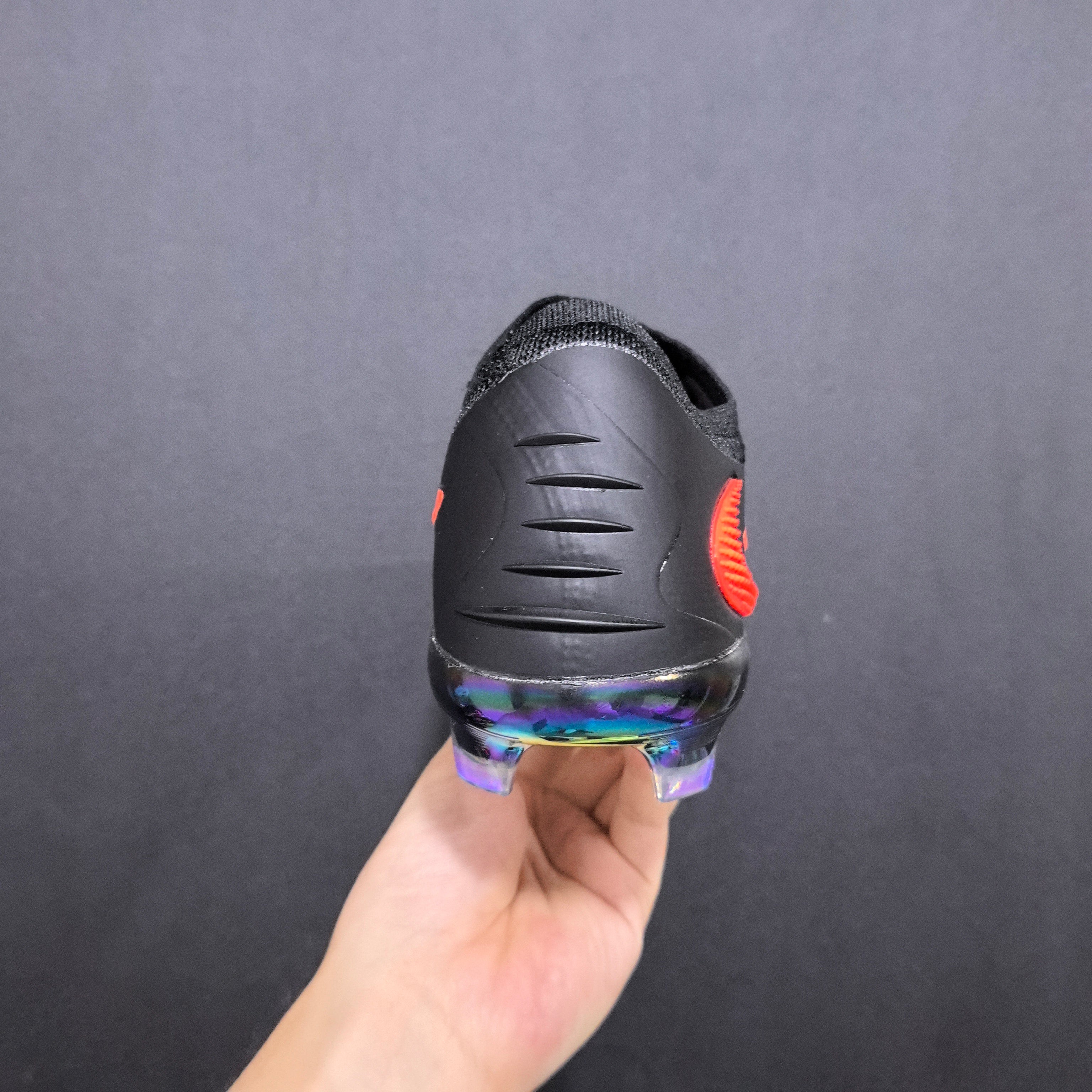 Chuteira Campo Nike Phantom GX 6 FG Elite + Brindes