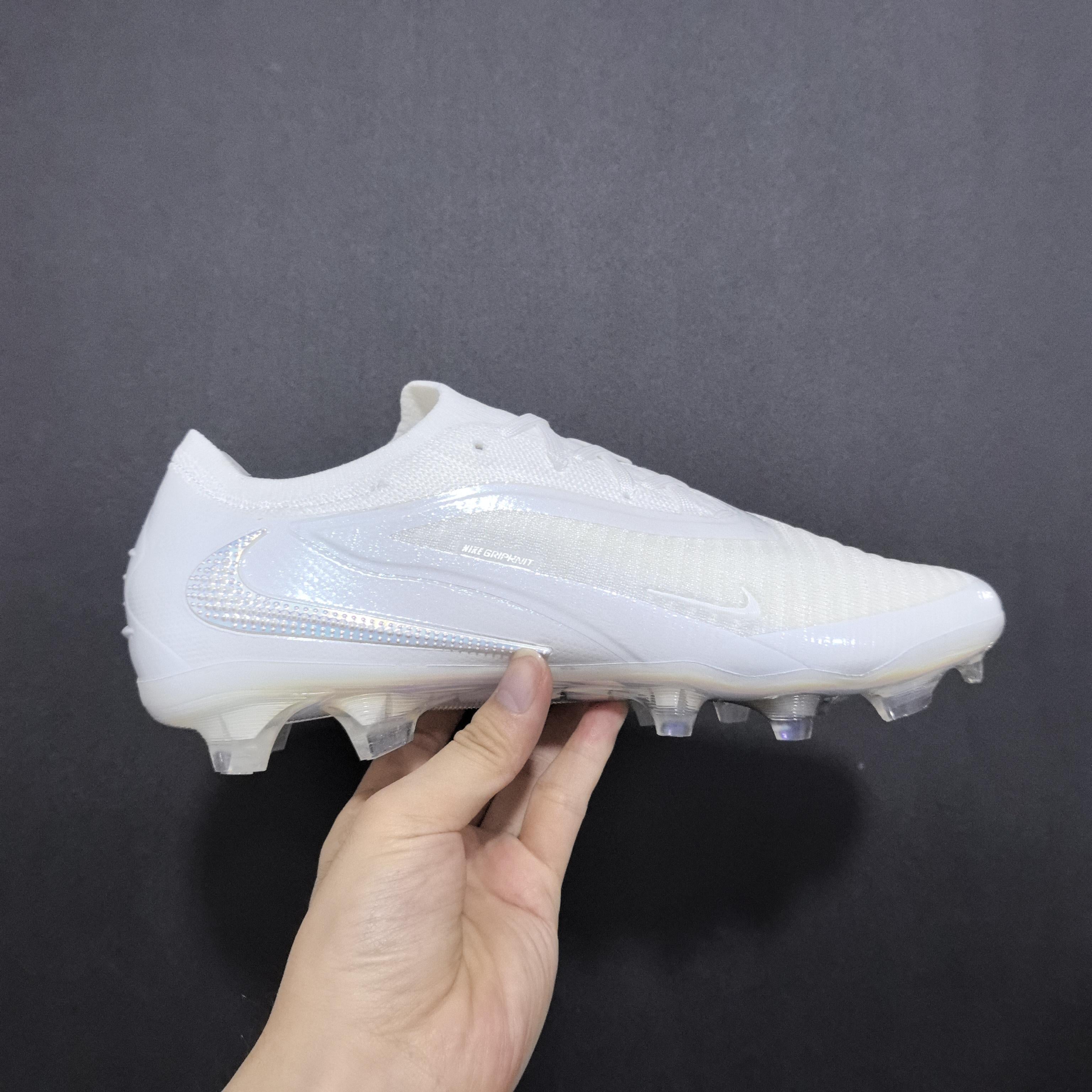 Chuteira Campo Nike Phantom GX 6 FG Elite + Brindes