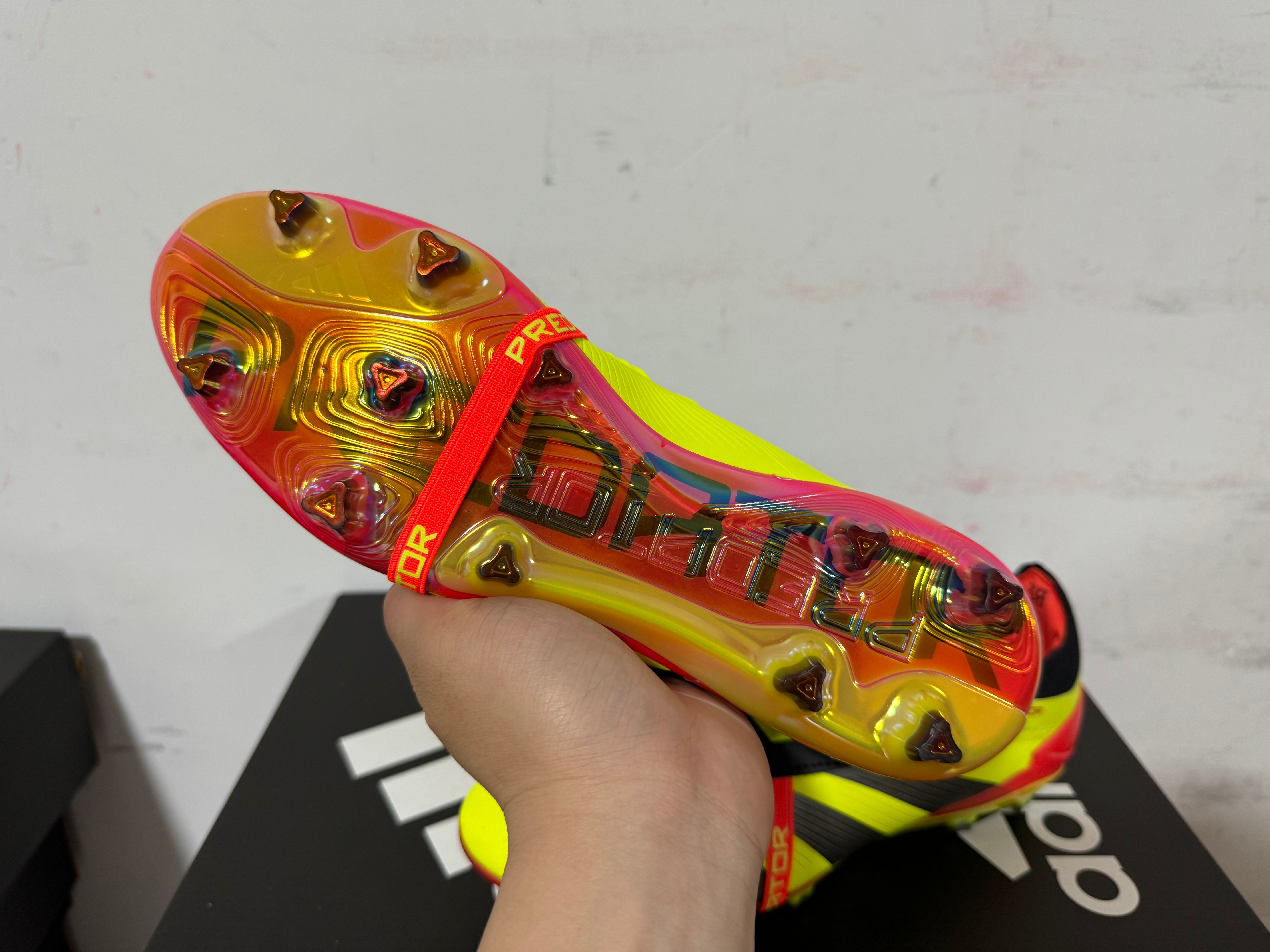 Chuteira Campo Adidas Predator 30 FG Elite + Brindes