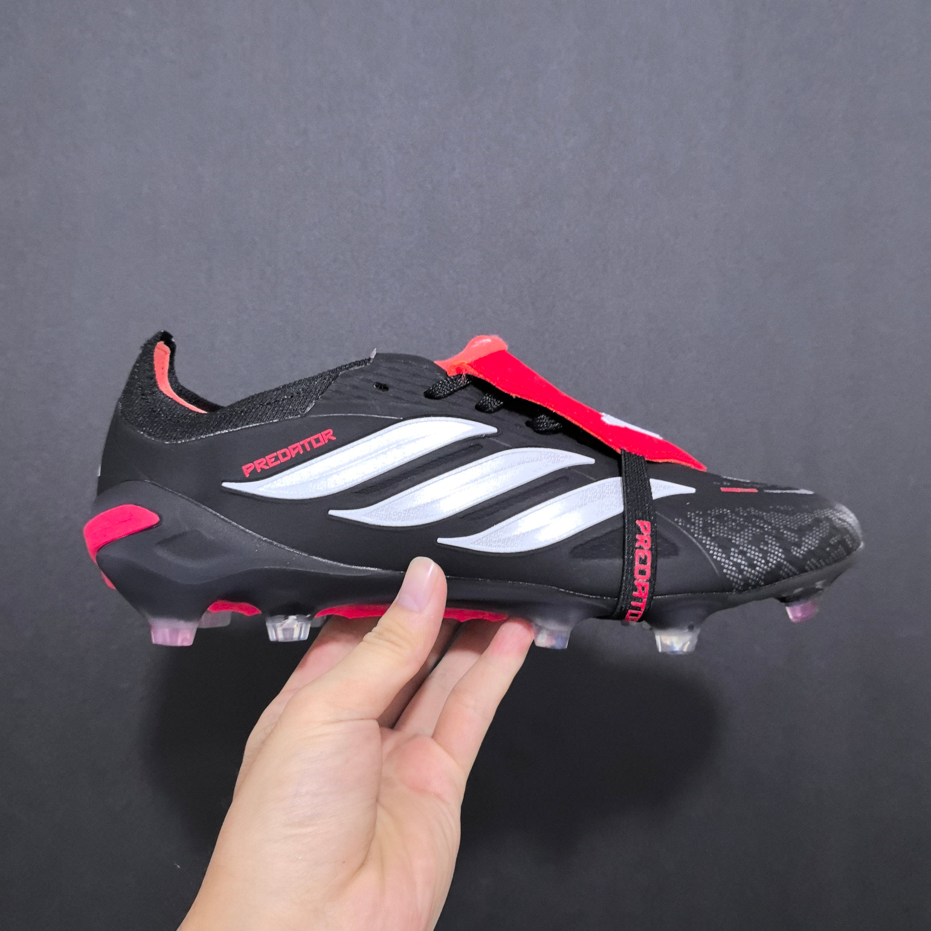 Chuteira Campo Adidas Predator 26 FG Elite + Brindes
